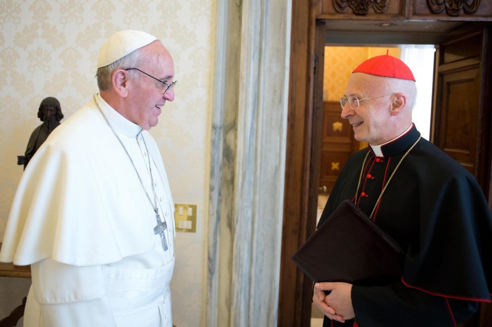 Papa Francesco in udienza con il Cardinale Angelo Bagnasco