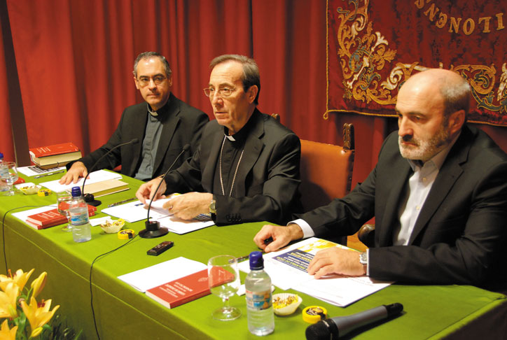 ¿Quién es...Francisco Pérez González? InfoVaticana