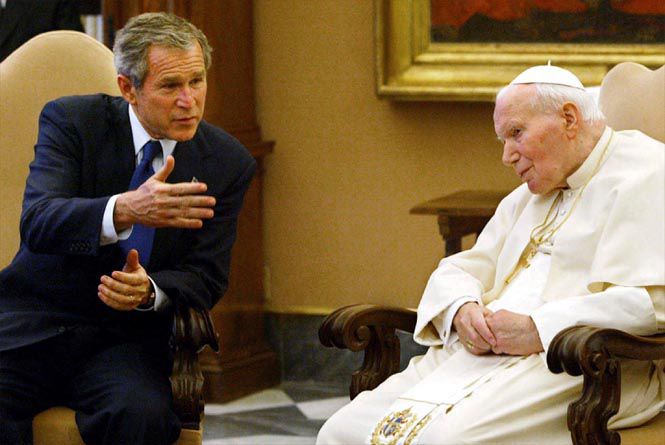 Juan Pablo II y George Bush