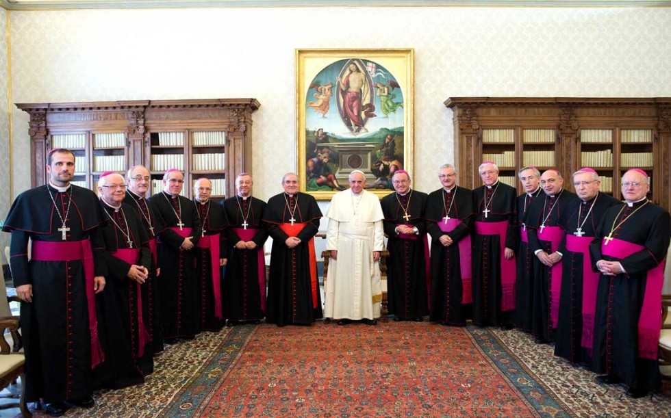 Els-bisbes-acatalans-amb-el-Papa