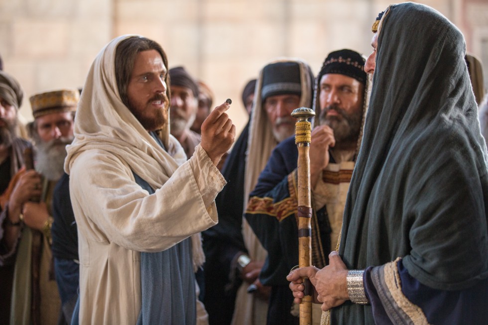 Jesús fariseos dad al cesar lo que es del cesar 