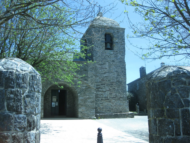 Iglesia de O Cebreiro