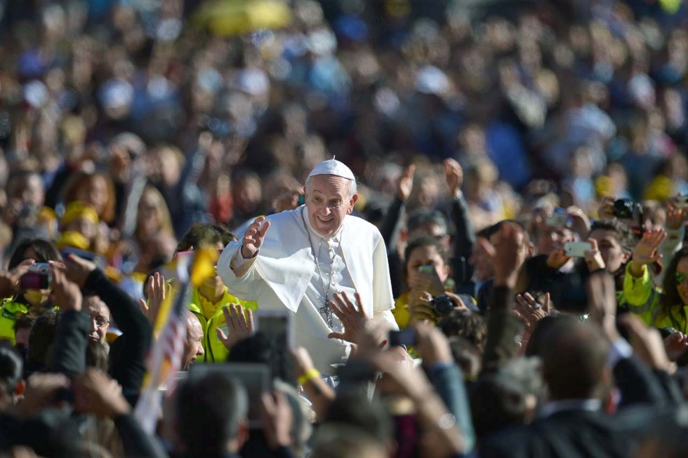 TOPSHOTS 2013-VATICAN-RELIGION-CHRISTIANITY-POPE-AUDIENCE